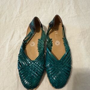 Women's Green Woven Flats
